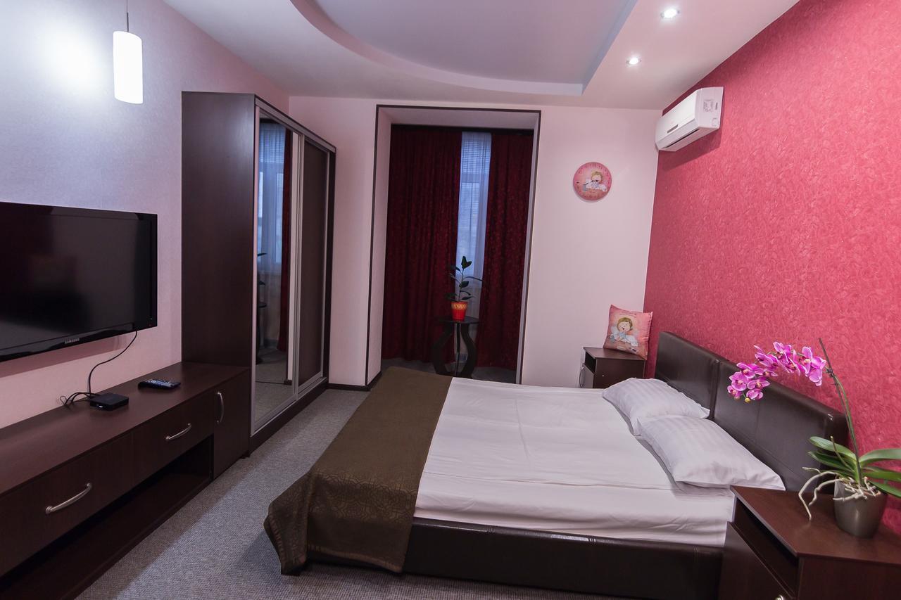 Siesta Hotel Kharkiv Exterior photo