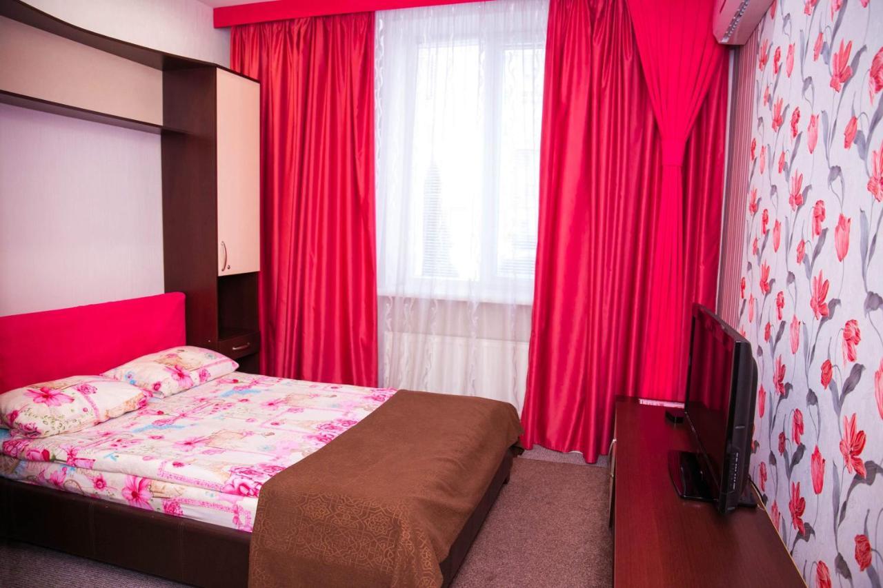 Siesta Hotel Kharkiv Exterior photo