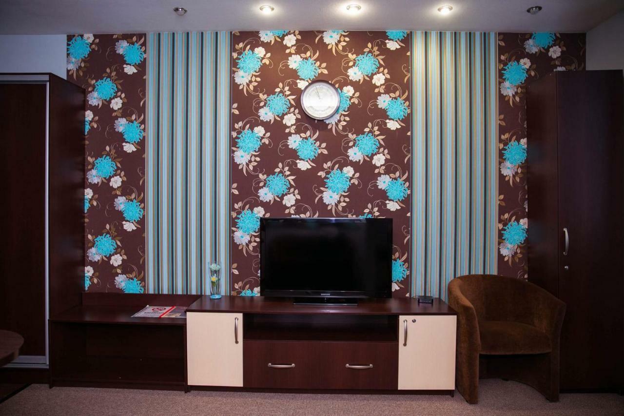 Siesta Hotel Kharkiv Exterior photo
